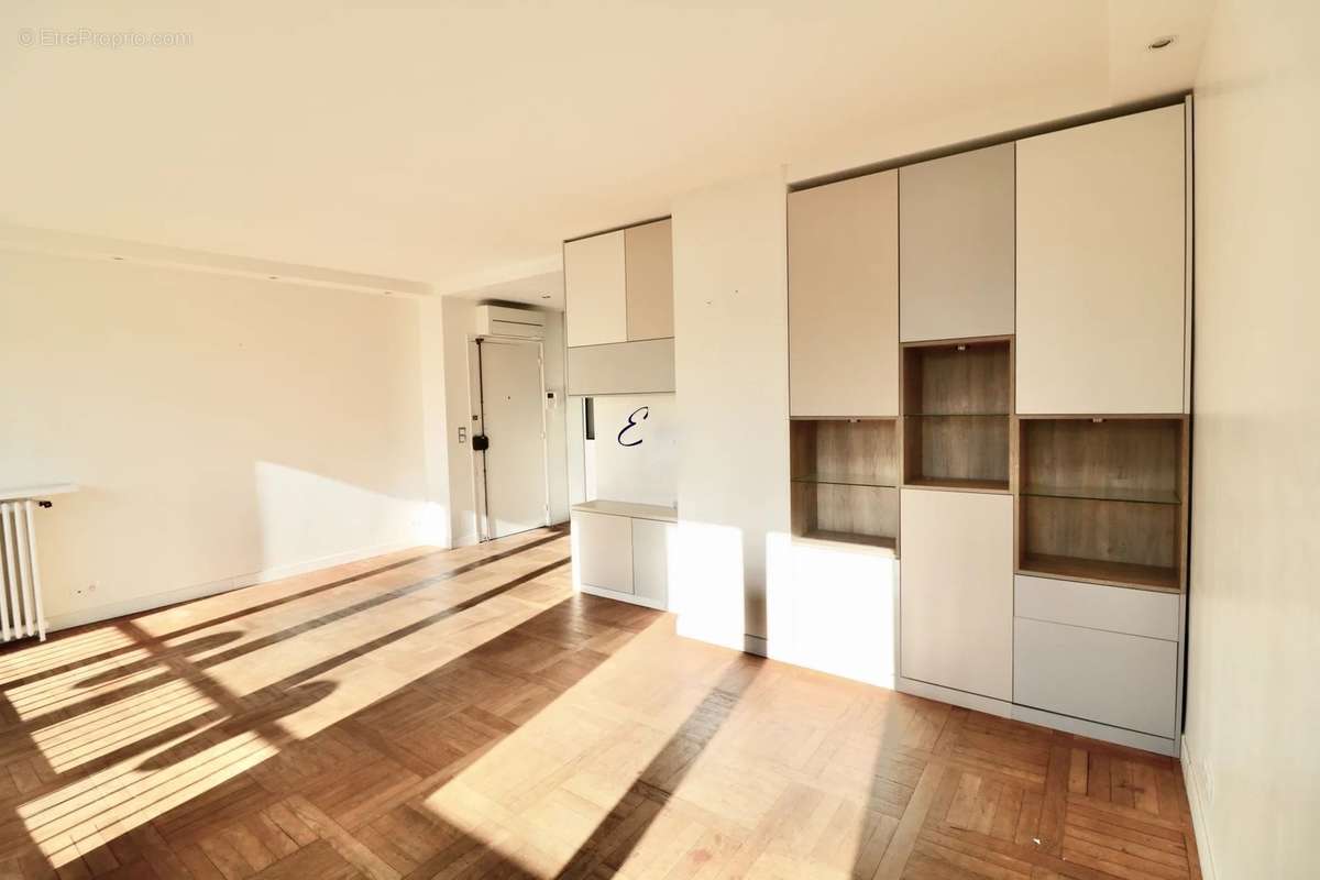Appartement à BOULOGNE-BILLANCOURT