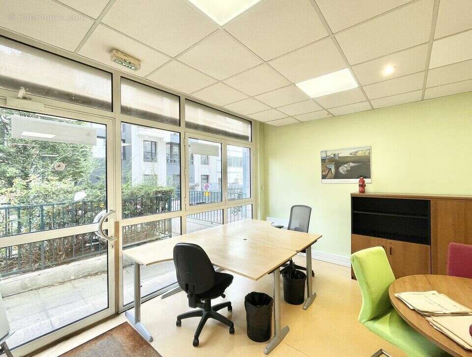 Commerce à LEVALLOIS-PERRET
