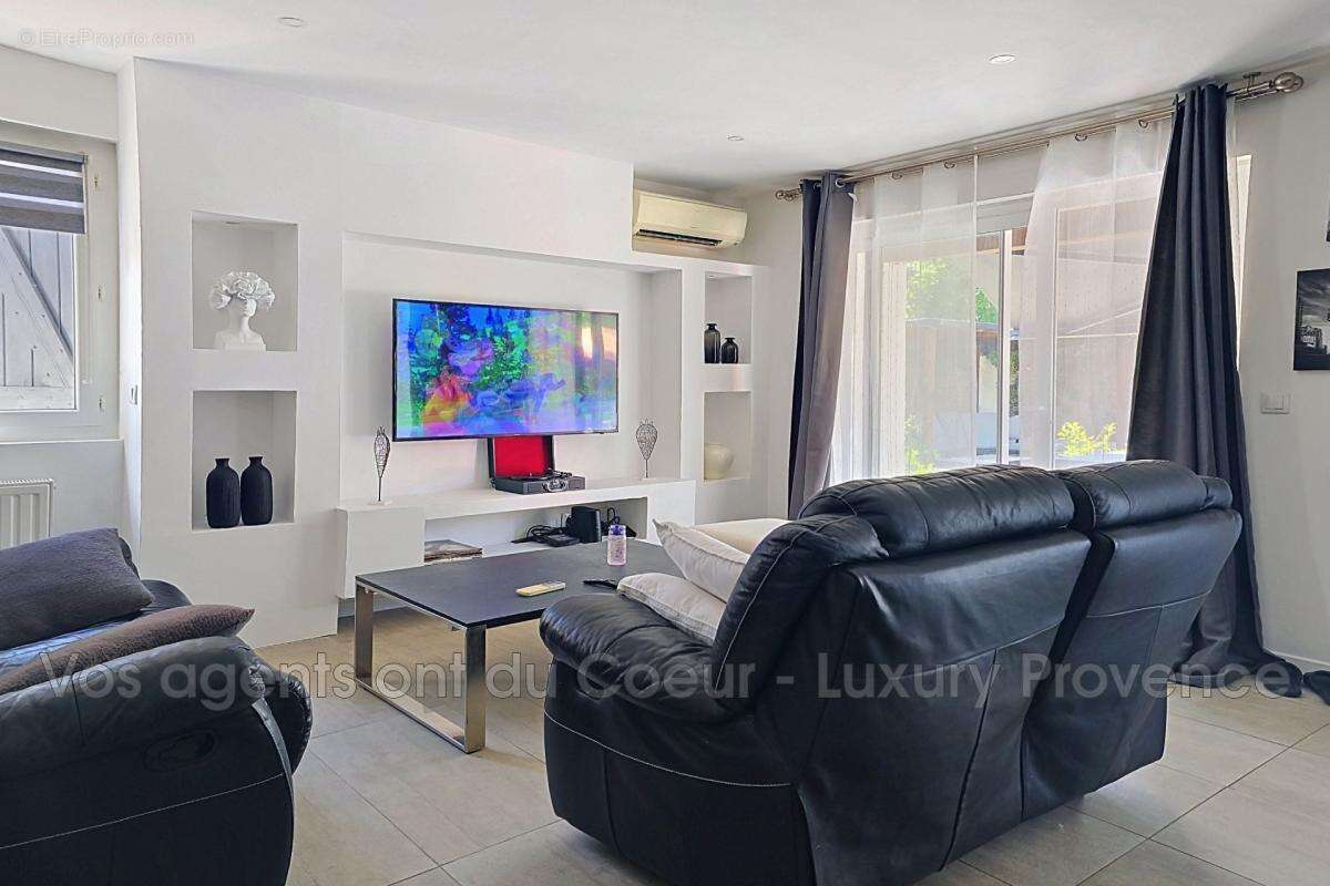 vente maison 5 Pièce(s) - photo 7