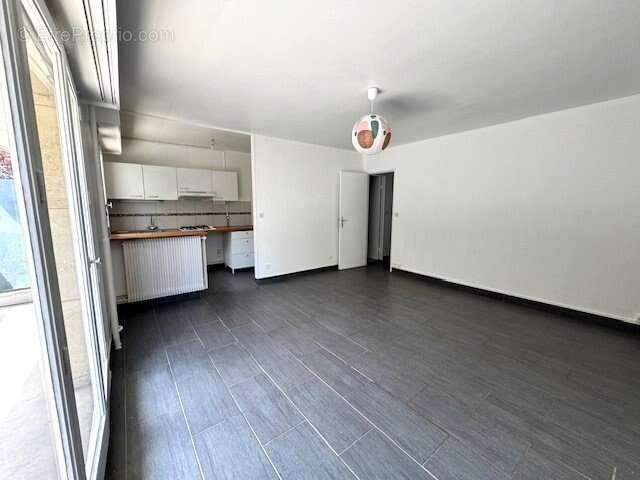 Appartement à SAINT-MAUR-DES-FOSSES