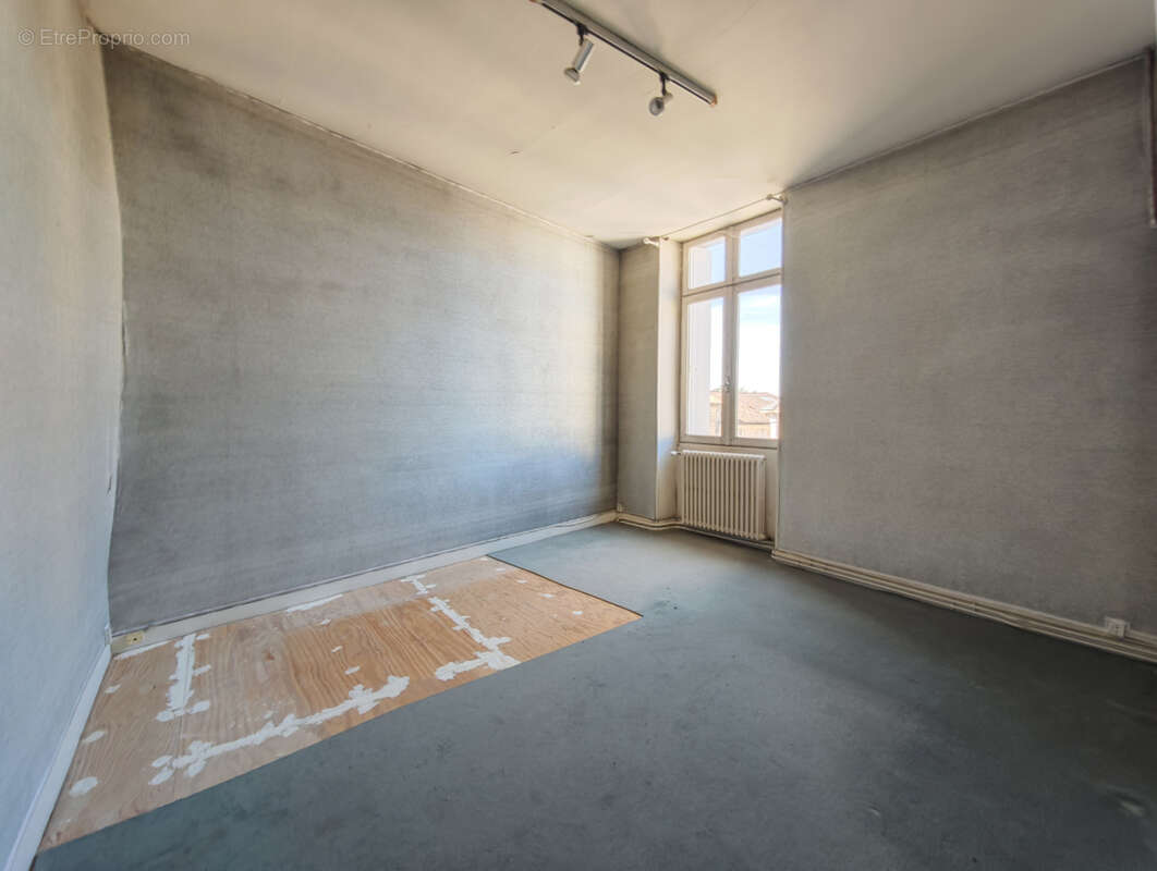 Appartement à CHATEAUNEUF-SUR-CHARENTE
