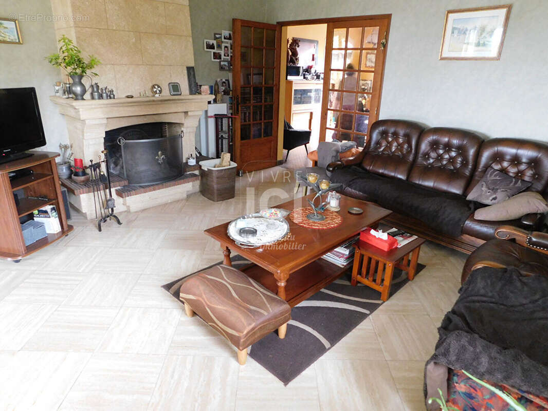 Maison à MOZE-SUR-LOUET