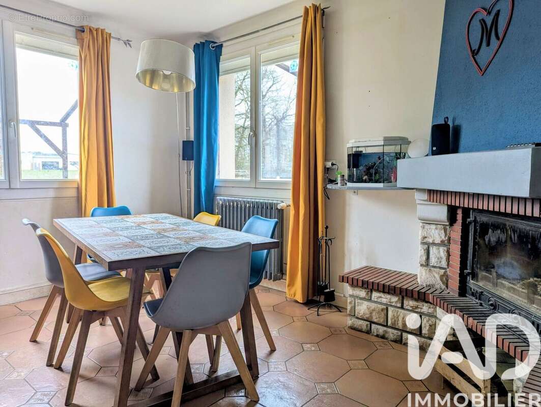 Photo 2 - Maison à GUEMENE-PENFAO