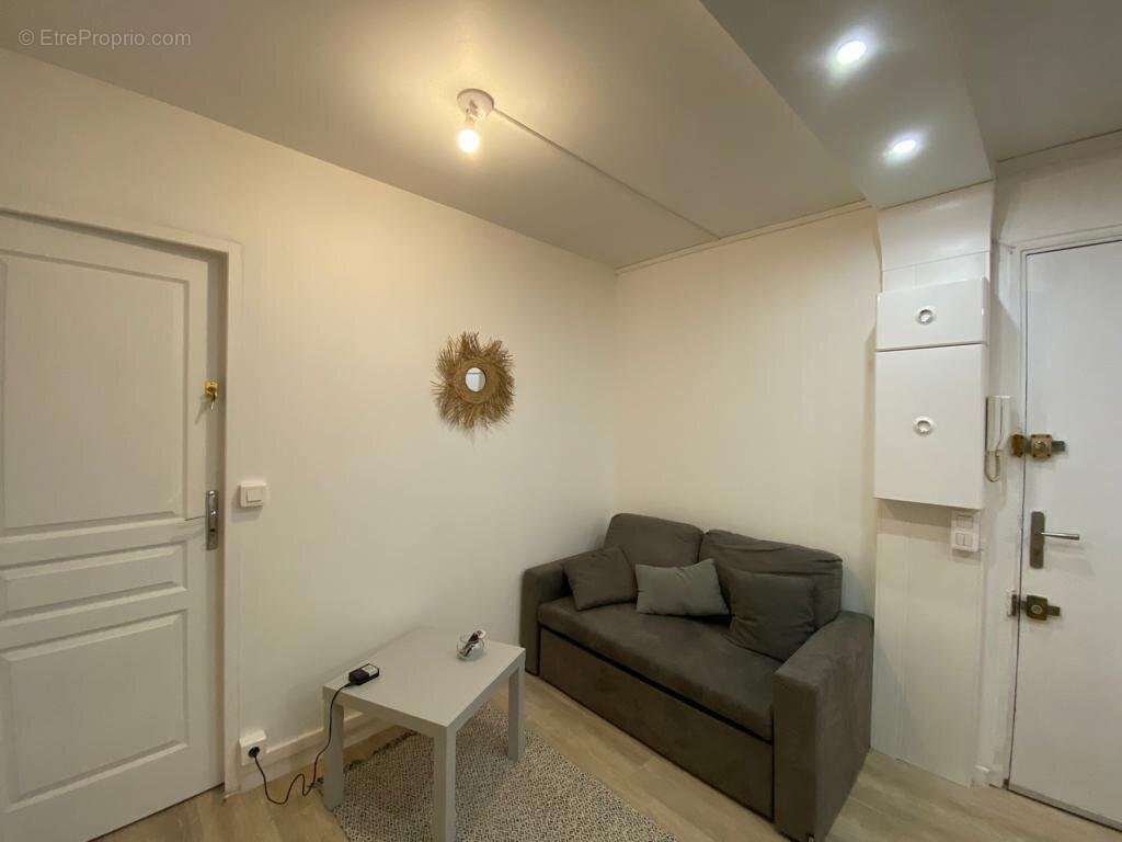 Appartement à SAINT-GENIS-LAVAL