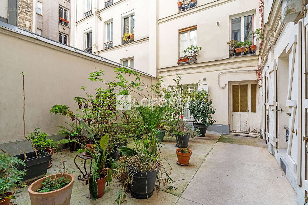 Appartement à PARIS-18E