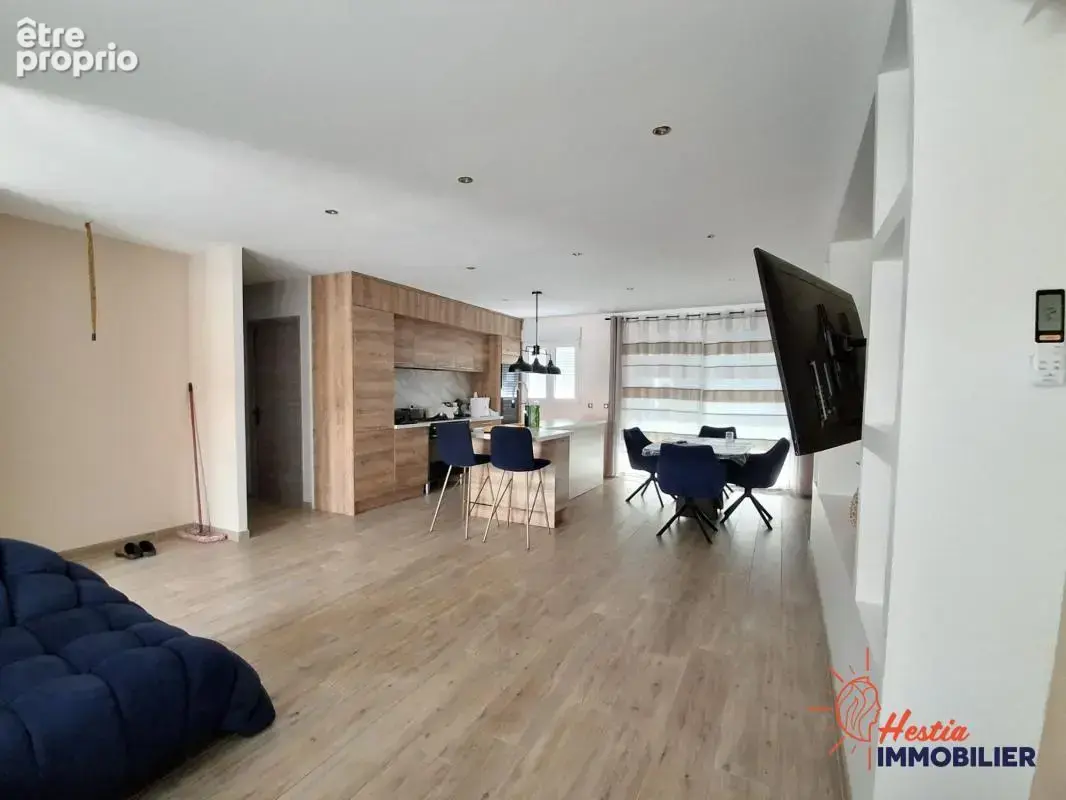 Maison 125 m² à La Cheppe  - photo 5