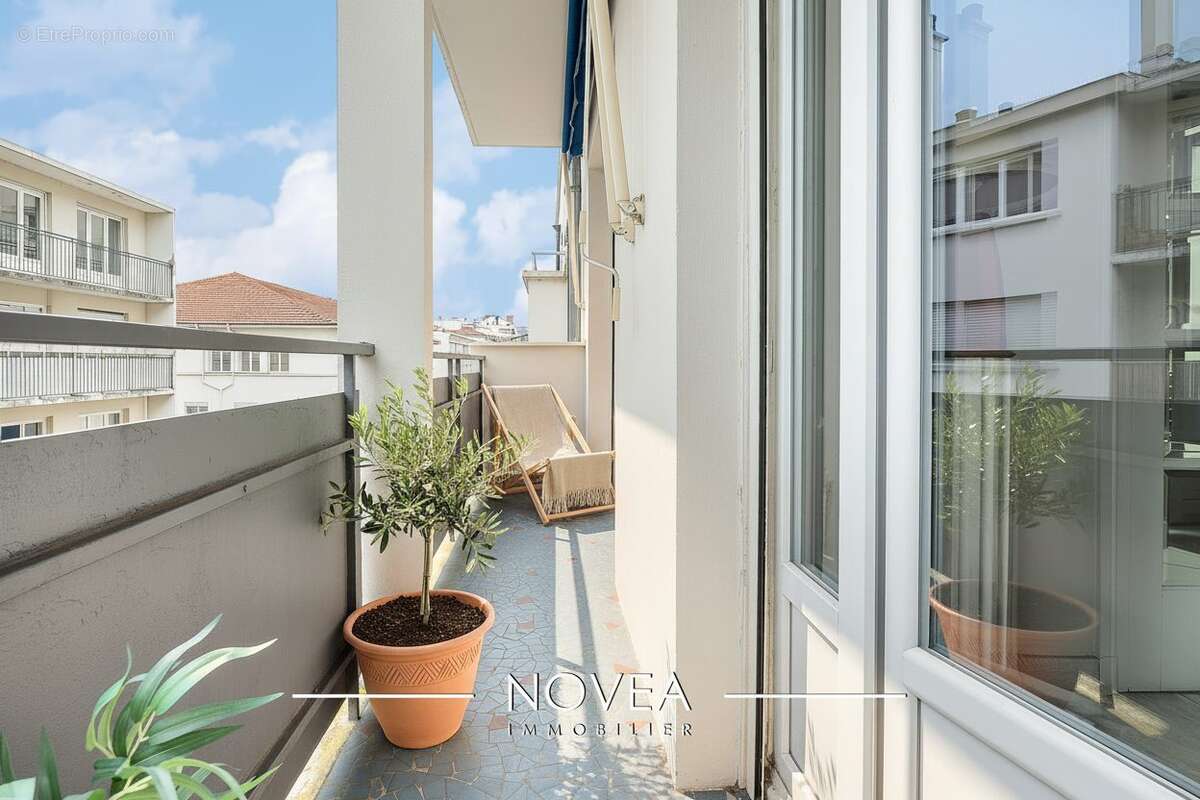 Appartement à LYON-6E
