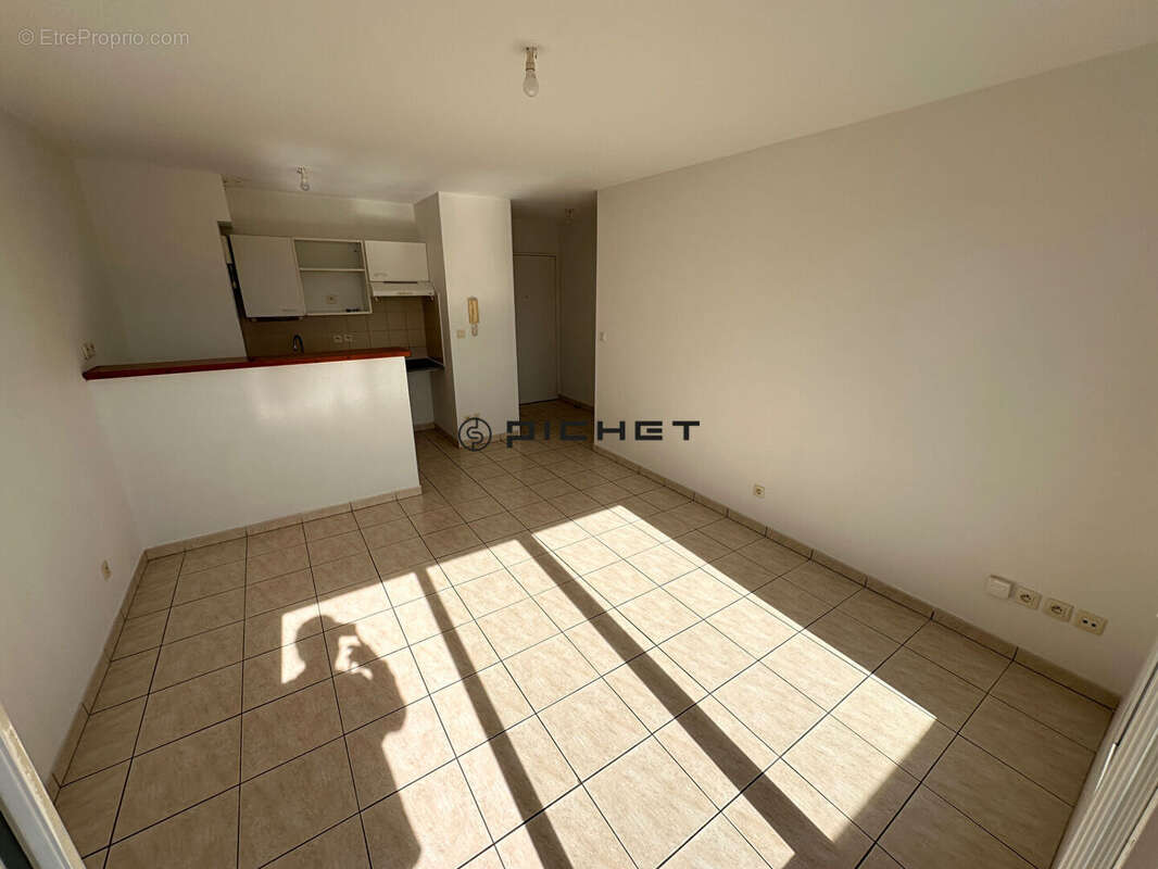 Appartement à TERRASSON-LAVILLEDIEU