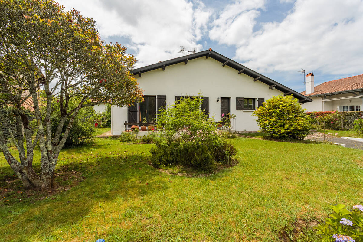 Maison à TARNOS