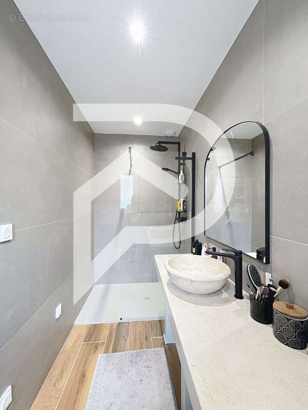 Maison à FREJAIROLLES