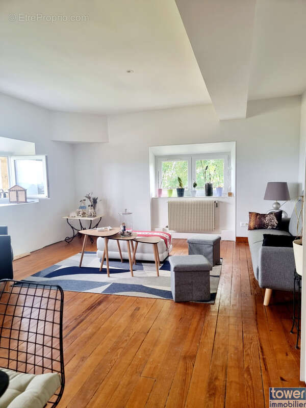 Appartement à MARTEL