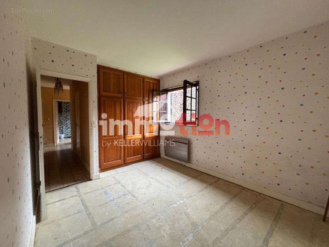 Maison à BAROMESNIL