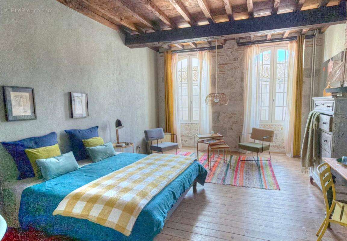 Maison à CASTELJALOUX
