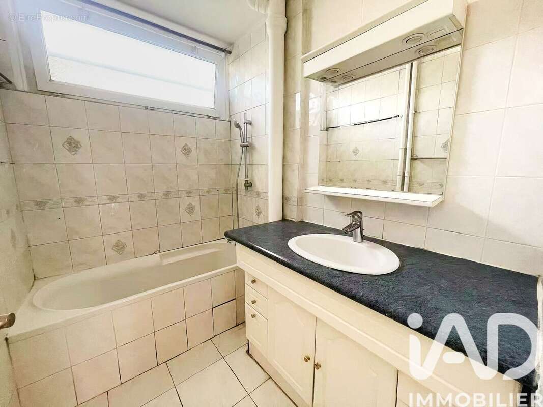 Photo 6 - Appartement à IVRY-SUR-SEINE