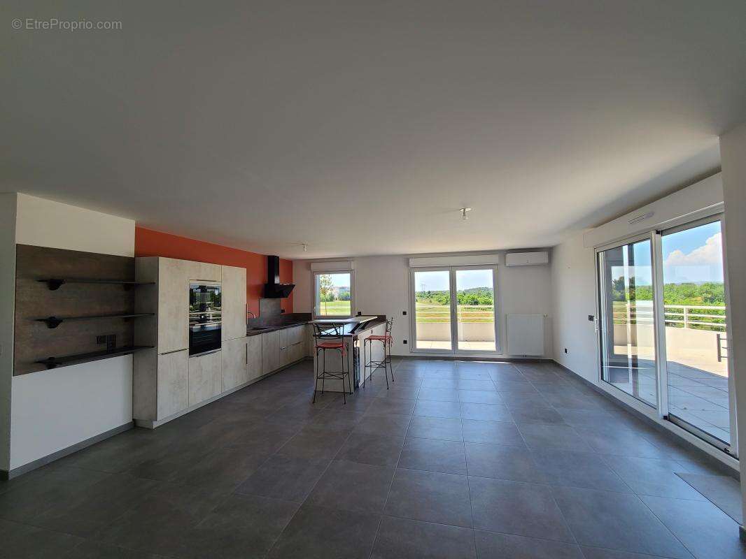 Appartement à BAILLARGUES