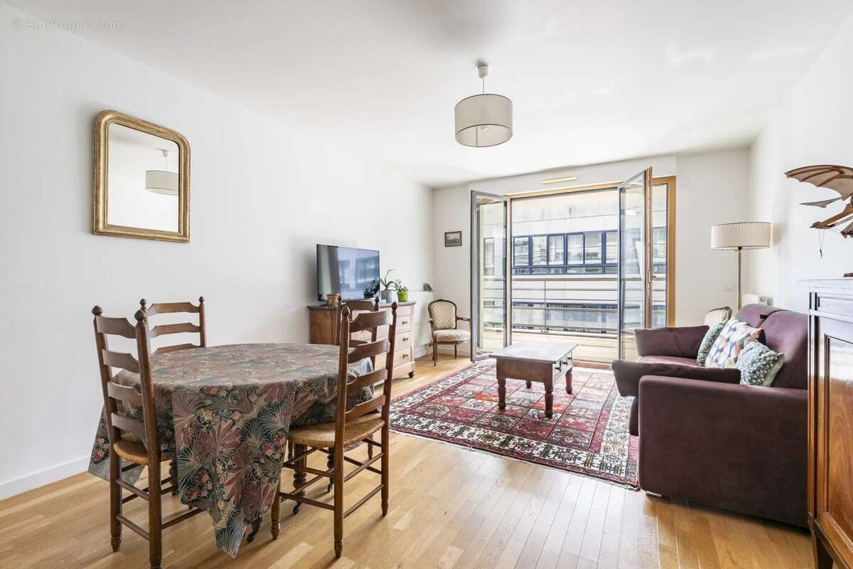 Appartement à CHAVILLE