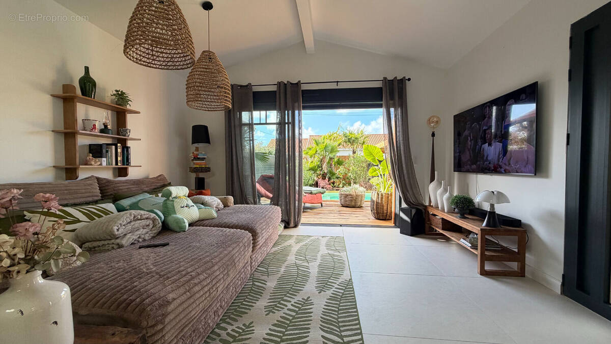 Maison à GUJAN-MESTRAS