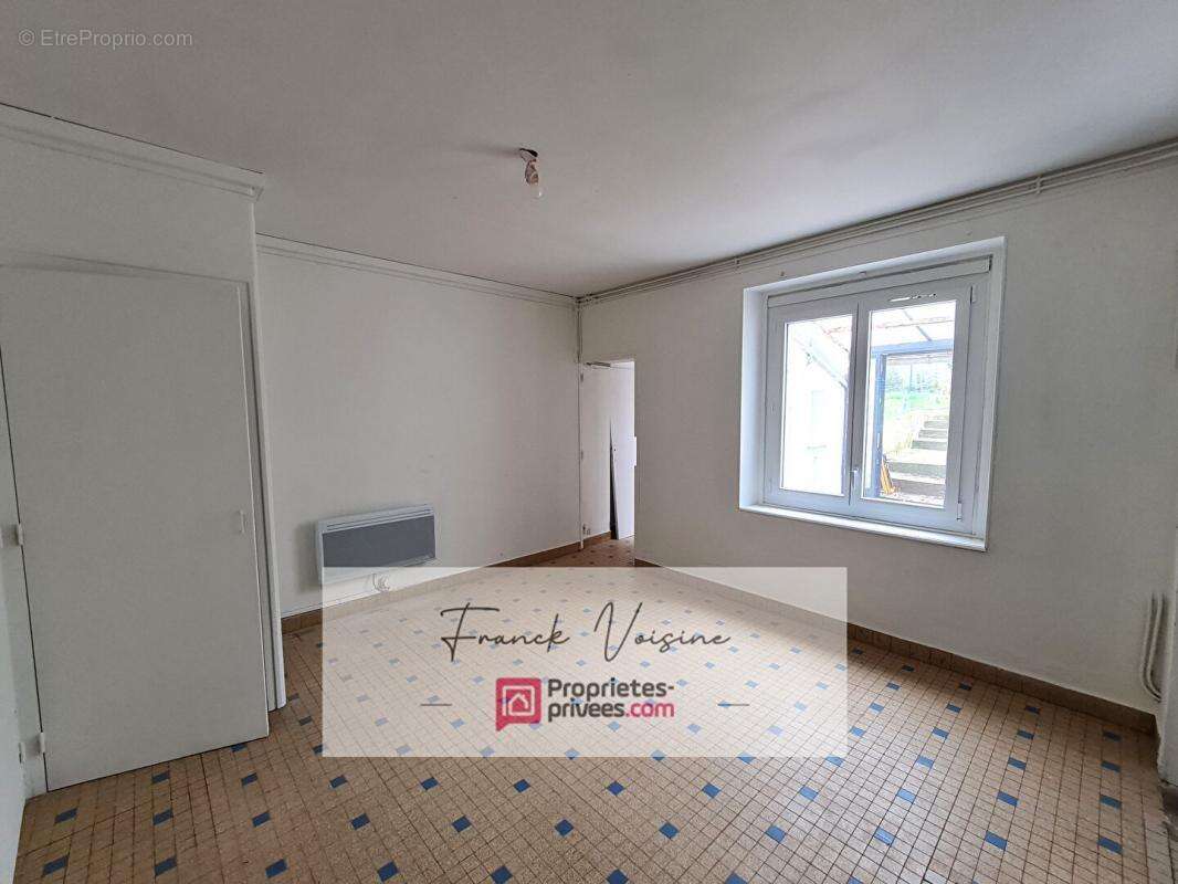 A VENDRE à Saint Vincent Sterlanges - Maison de 94 m2 avec 3 chambres sur un terrain clos de 1528 m2 env - photo 16