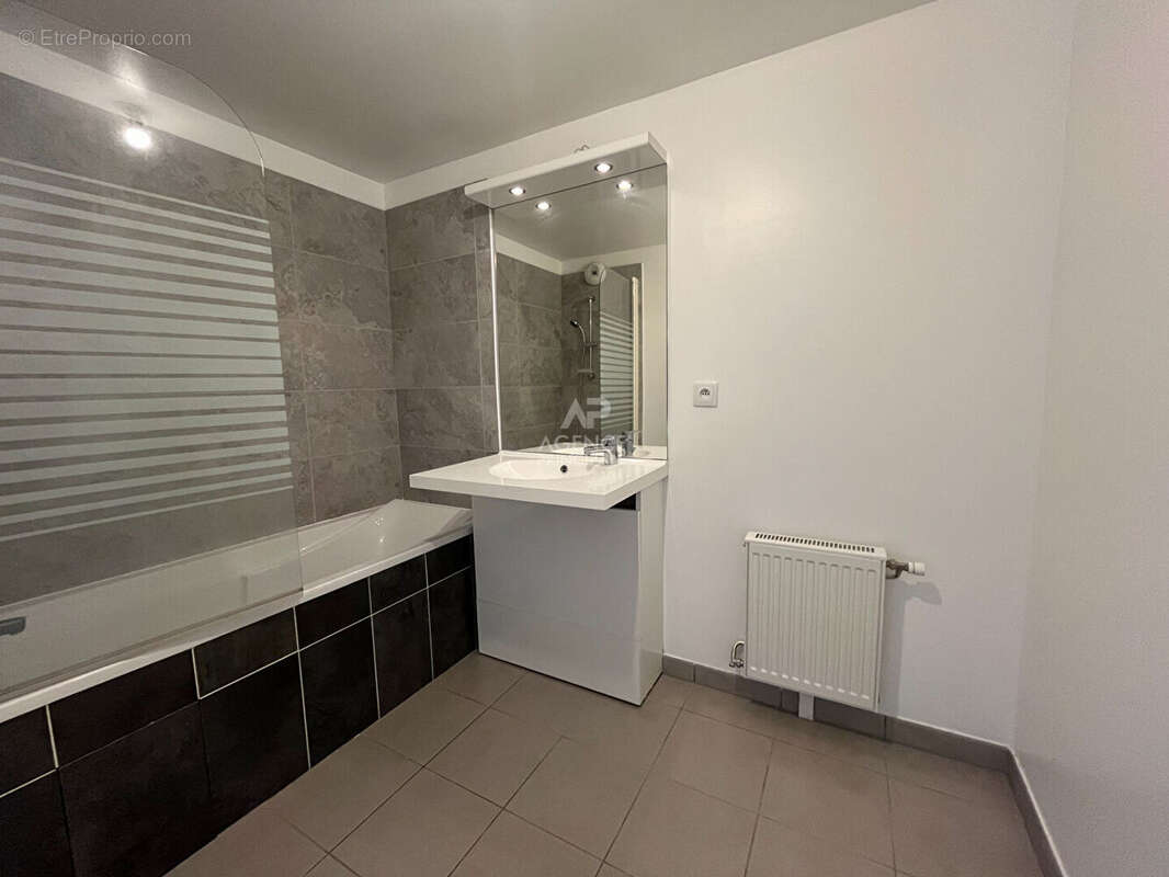 Appartement à SAINT-OUEN-L&#039;AUMONE