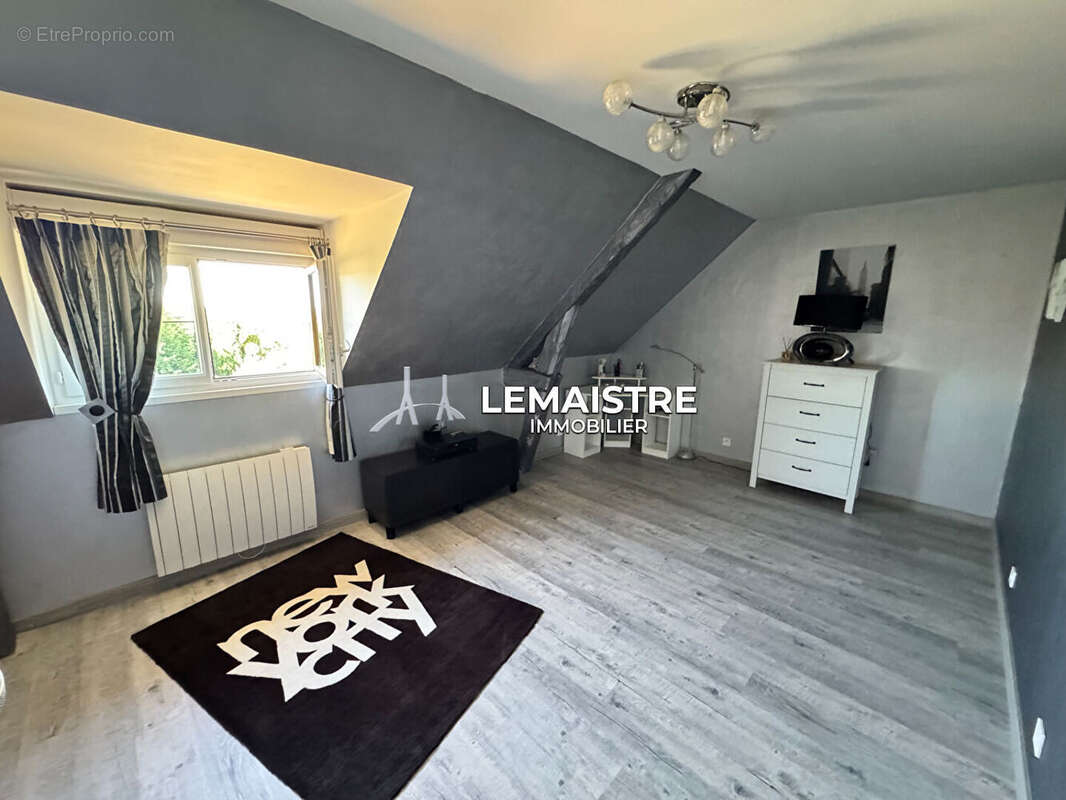 Secteur Goderville/Le Havre- Maison 216m²-5 chambres- Garage 73m²- Terrain 2400m² - photo 12
