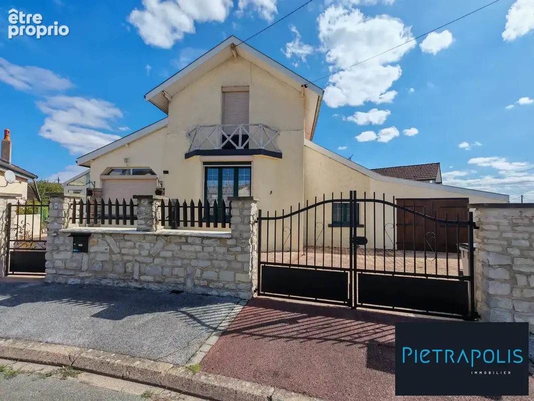 Photo Maison à Chaumont au prix de 140 000€