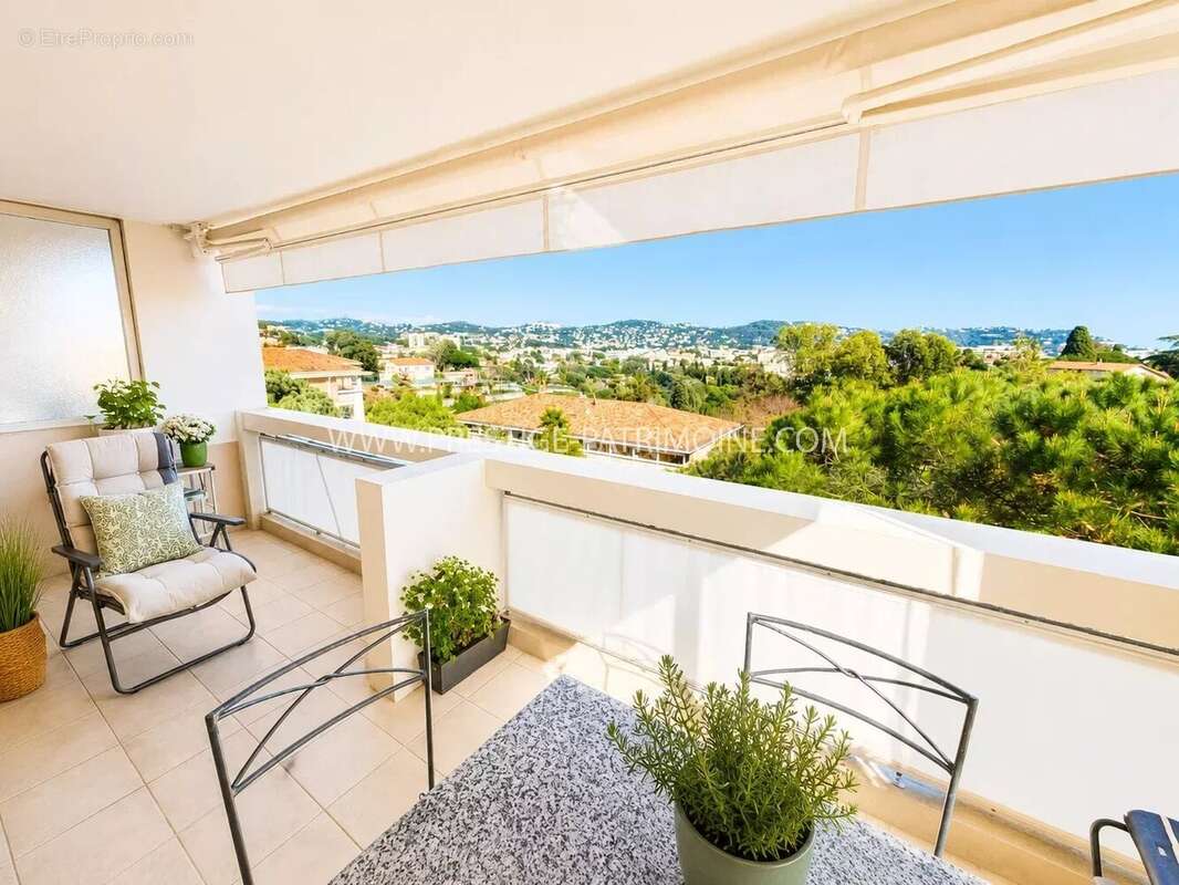 Appartement à CANNES