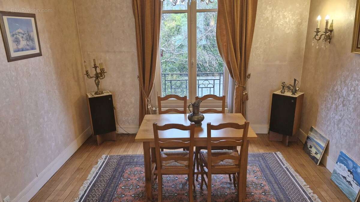 Maison à COLOMBES