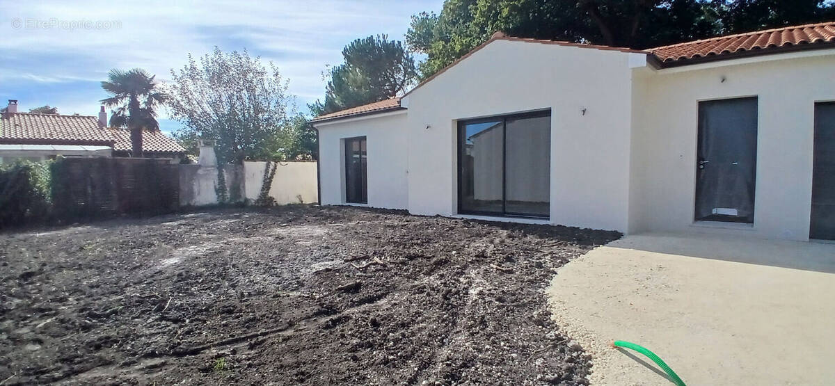 Maison à SAINT-SULPICE-DE-ROYAN