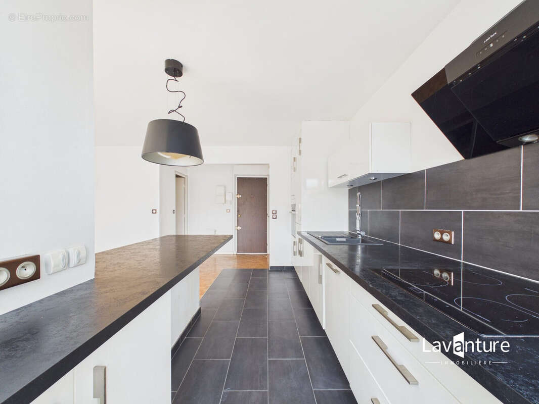 Appartement 64 m² à Chatenay-Malabry  - photo 5