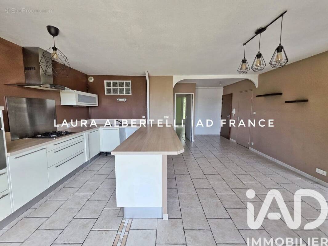 Photo 1 - Appartement à TOULON