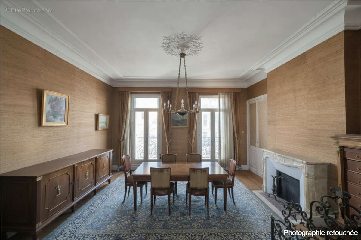 Appartement à MARSEILLE-6E