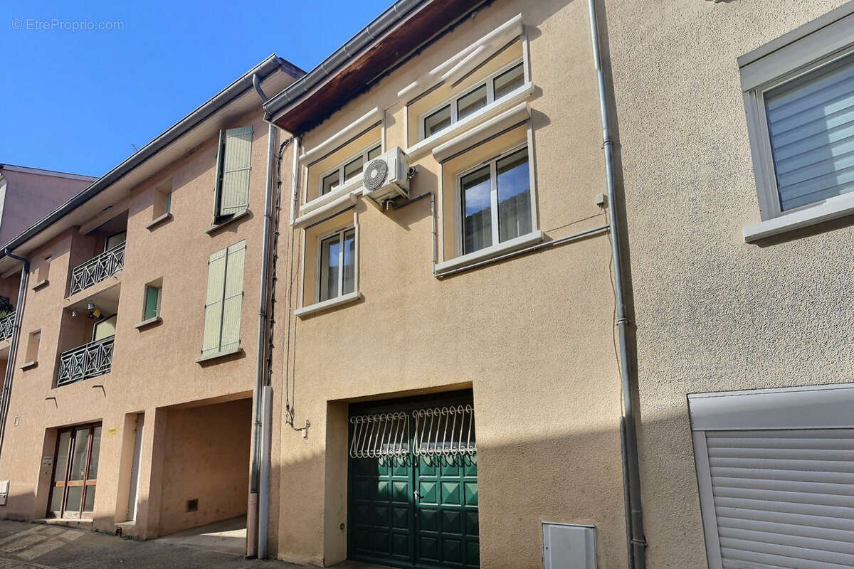 Maison à LA FOUILLOUSE