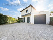 Maison à PECHBONNIEU