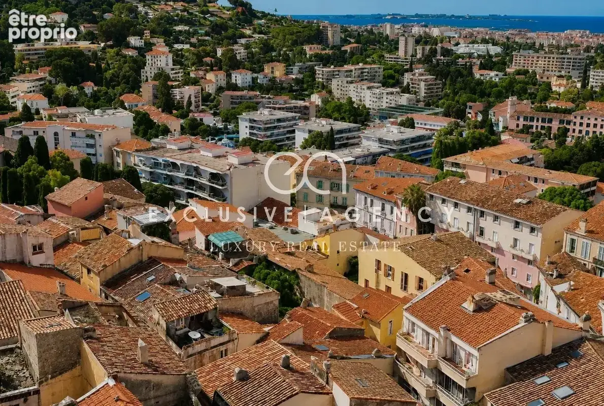 Le Cannet Mairie – Maison de ville 165m² avec terrasse panoramique et vue mer - photo 9