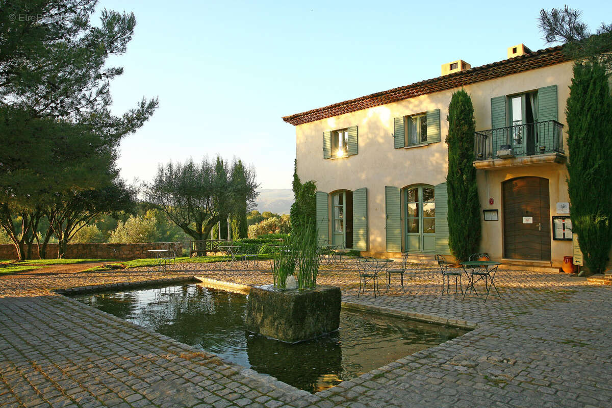 Superbe villa plain pied située sur le Domaine de St-Endréol 4* Golf & Spa Resort. - photo 28