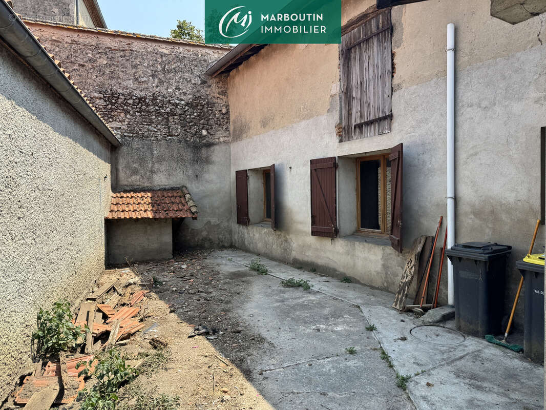 Maison de village - photo 10