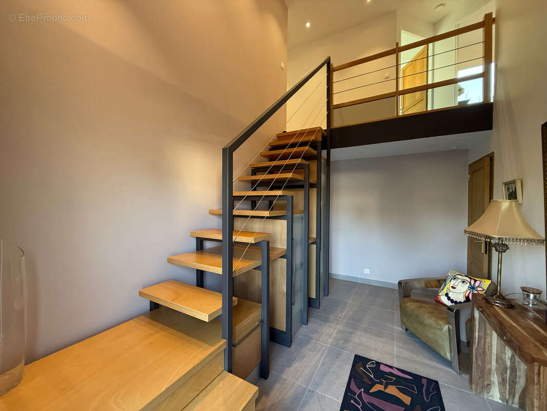 BEGMEIL (29) – Maison familiale rénovée avec prestations modernes, 5 chambres et terrasse plein sud à 700 m de la plage - photo 11