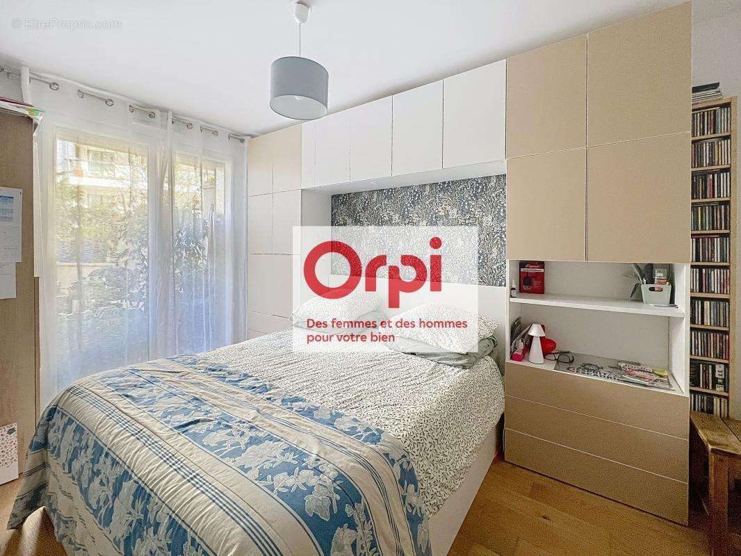 Appartement à ISSY-LES-MOULINEAUX