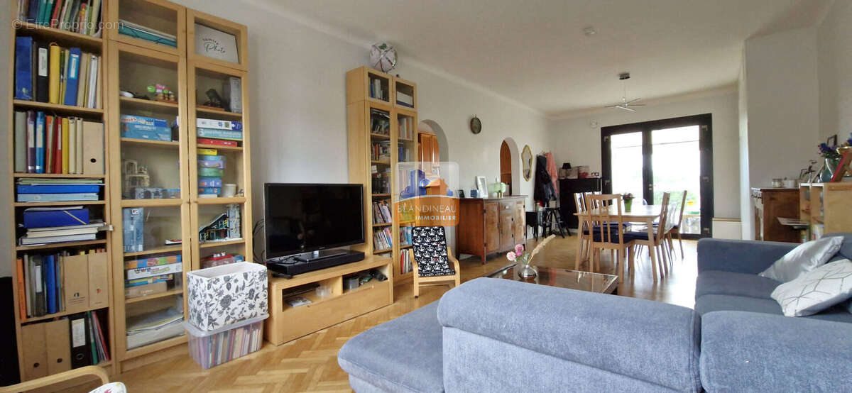 Appartement à BOUGUENAIS