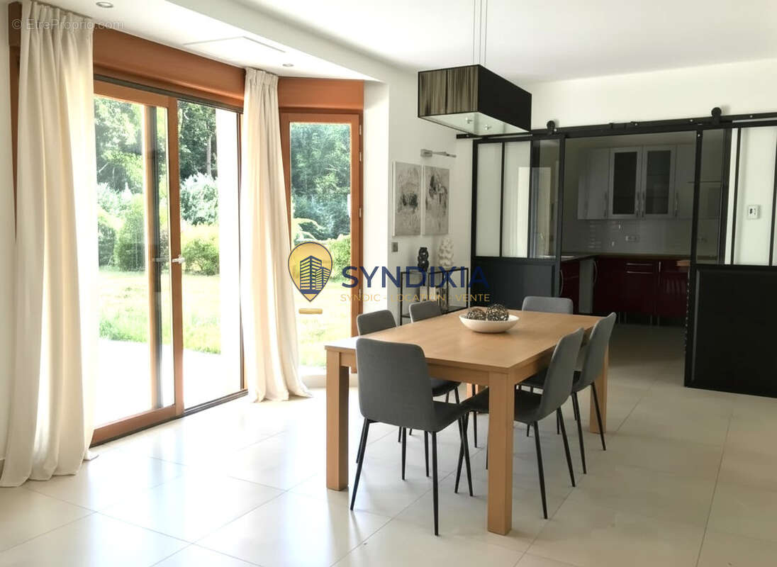 Maison familiale 4 chambres à 8 min de la N12 - photo 3
