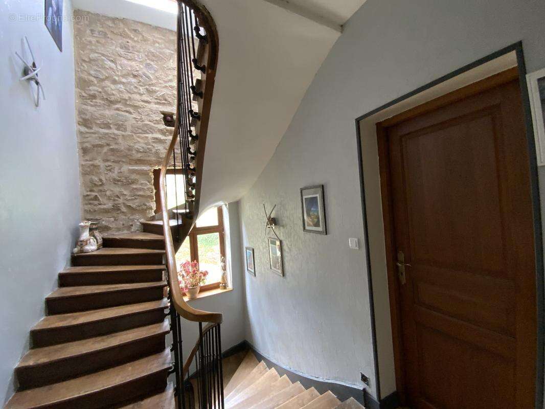 Maison 9 pièces 235 m² à vendre à Bersac-Sur-Rivalier (87370) - photo 6