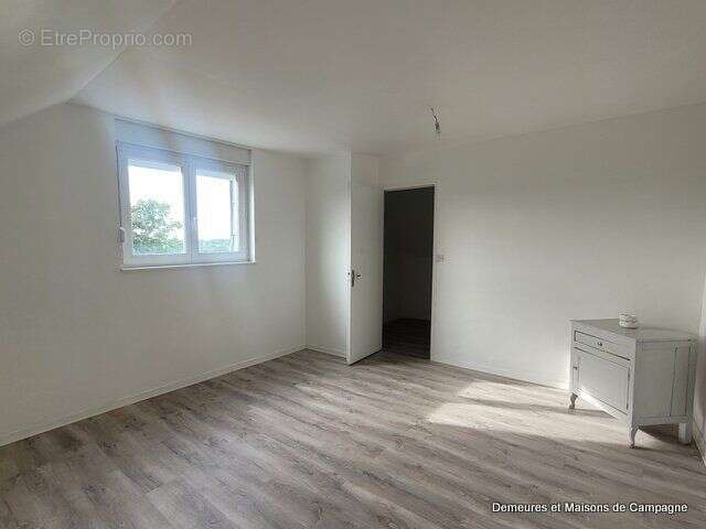 Maison à LE TEILLEUL