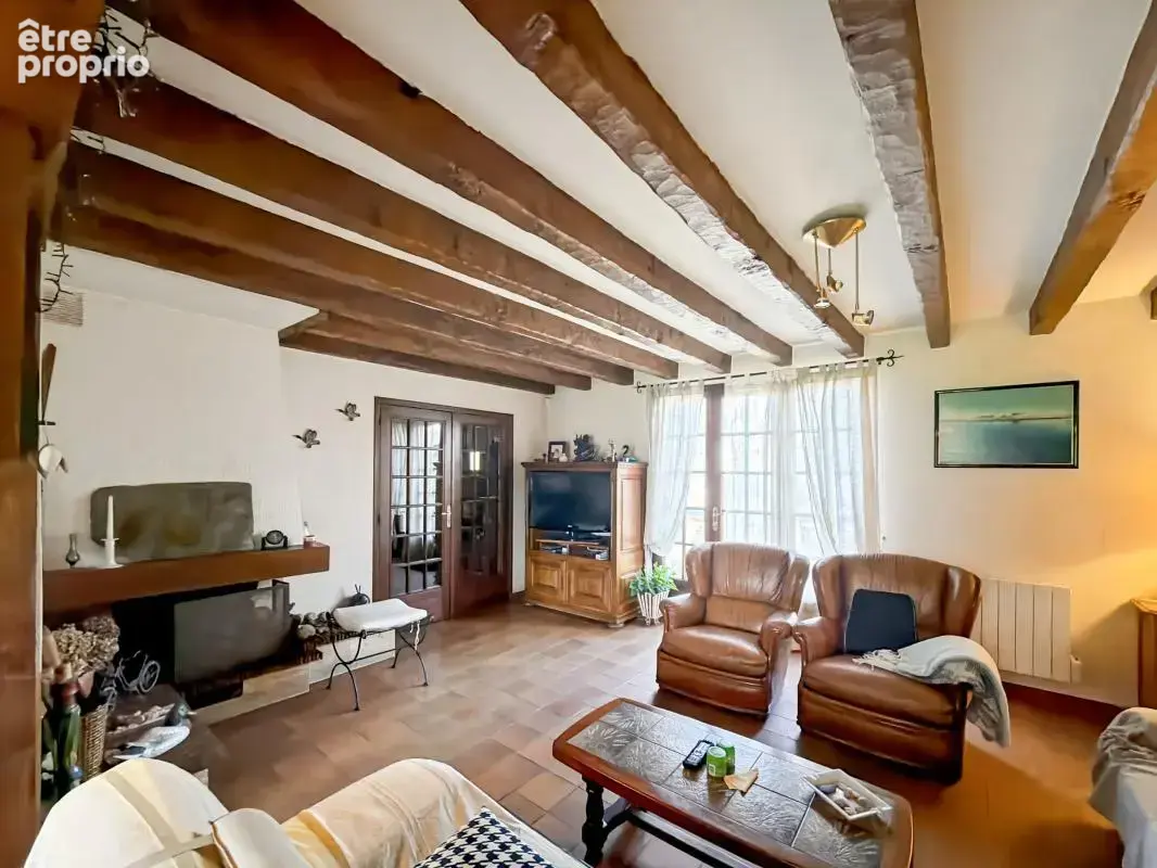 Jouy-le-potier – 7 pièces, 6 chambres, beau terrain : un beau potentiel à personnaliser ! - photo 5