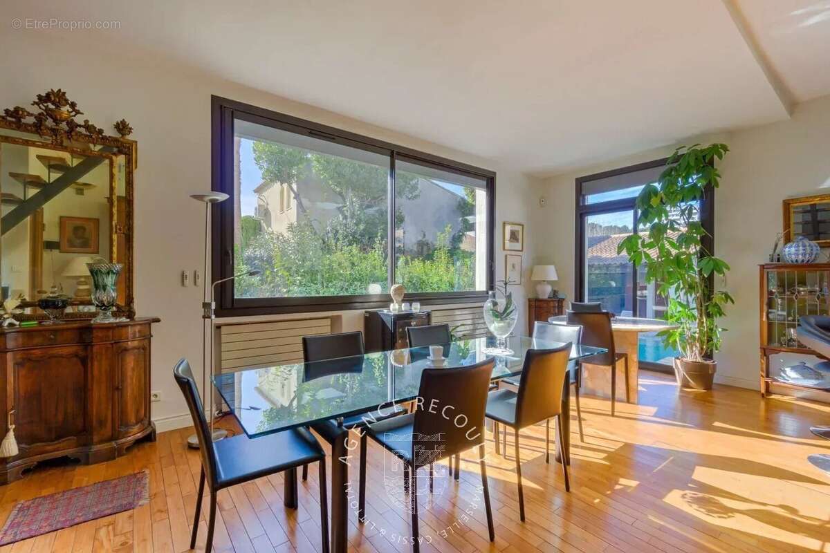 Maison à MARSEILLE-8E