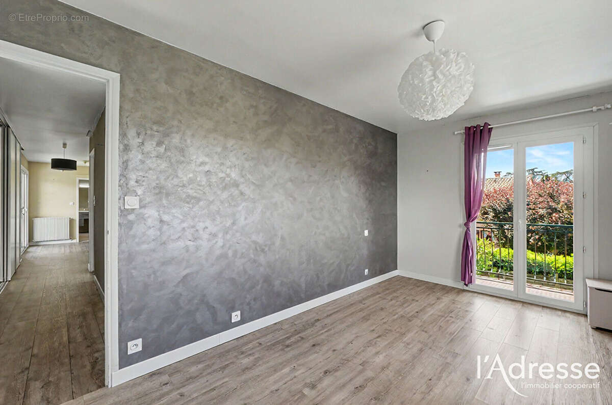 Exclusivité l'Adresse - Maison Toulousaine T5 de 160m² avec Piscine sur un Terrain de 650m² - photo 9