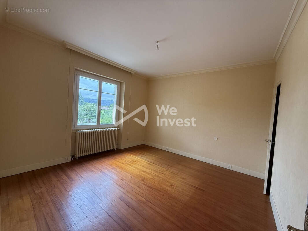 Maison 241 m² à Aussillon  - photo 6