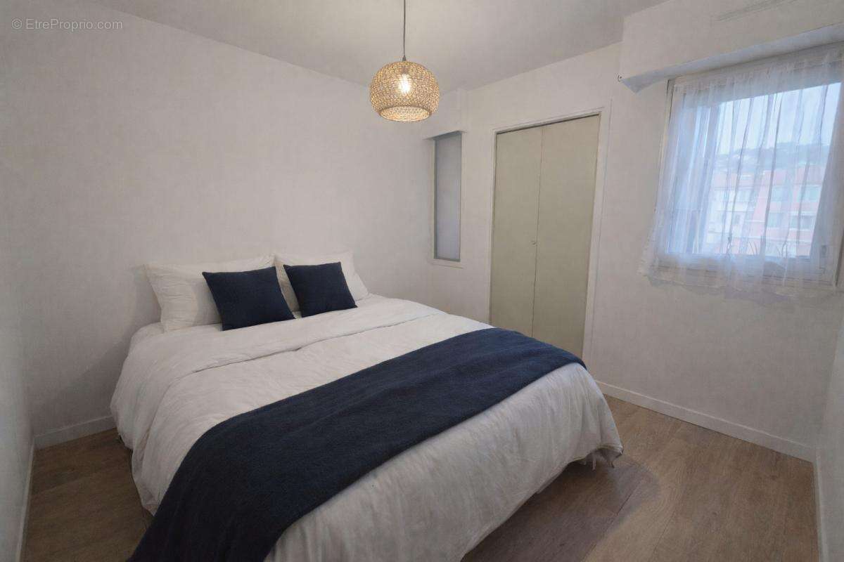 Appartement à CARQUEIRANNE
