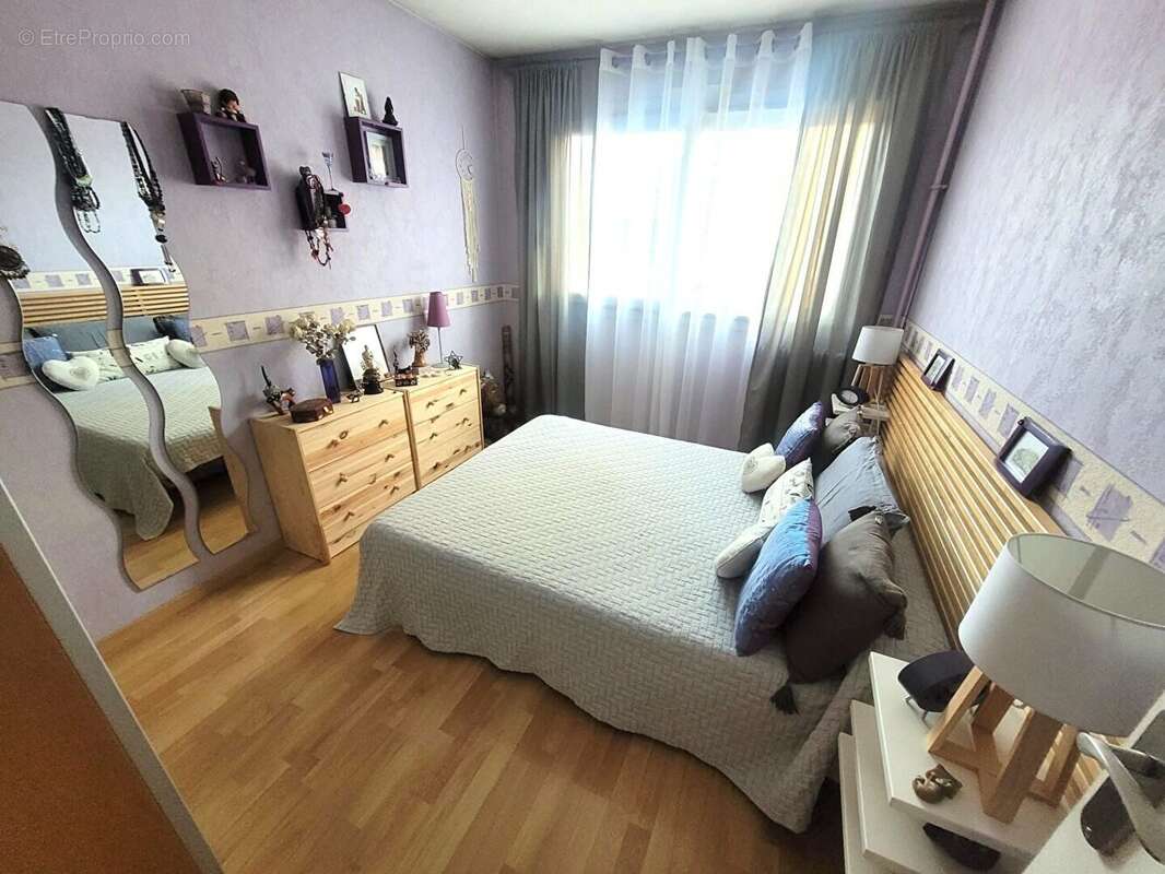 Appartement à LE BOURGET
