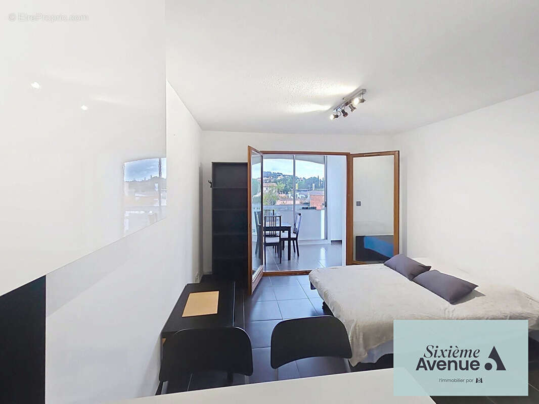 Appartement à SANARY-SUR-MER