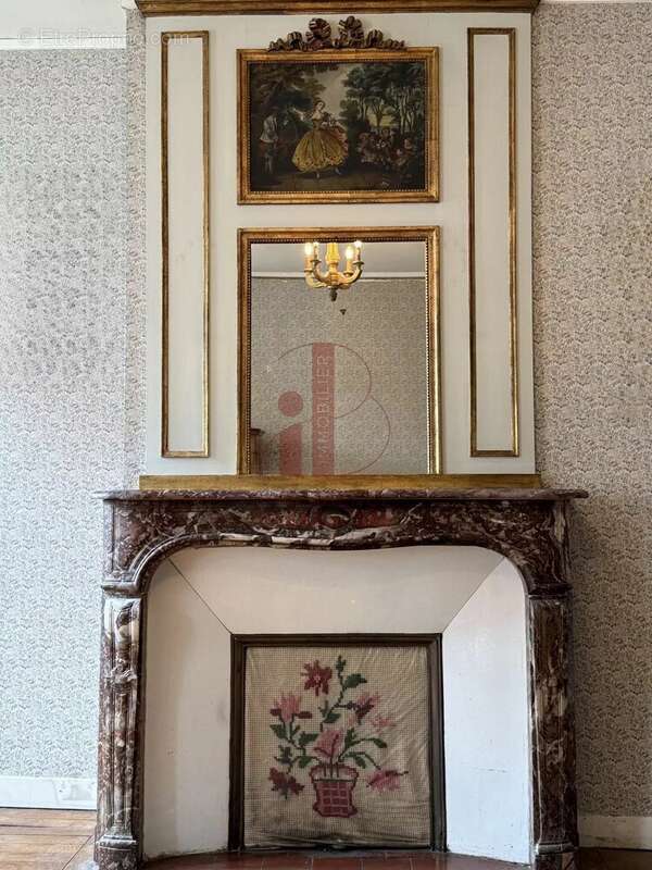 Maison à FONTAINEBLEAU